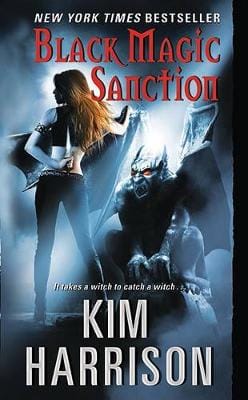 Kim Harrison: Black Magic Sanction [2010] paperback