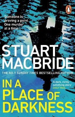 Stuart MacBride: In a Place of Darkness [2024] paperback